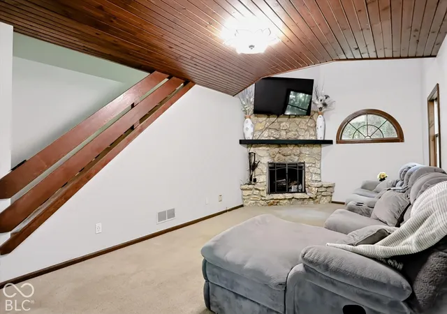 Photo 4 of Single family home for sale at 7124 E Centenary Rd, Mooresville, IN 46158 | MLS# 22128484 | Listing updated on 2026-10-06