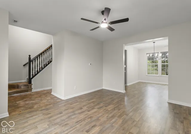 Photo 3 of Single family home for sale at 6552 Amherst Way, Zionsville, IN 46077 | MLS# 22128487 | Listing updated on 2026-10-05