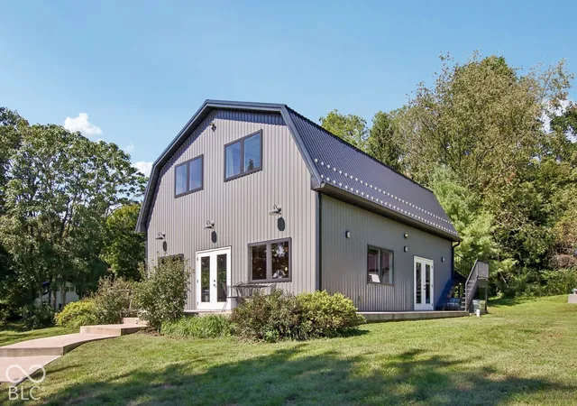 Photo 1 of Single family home for sale at 11712 N Mann Rd, Mooresville, IN 46158 | MLS# 22128498 | Listing updated on 2026-10-05