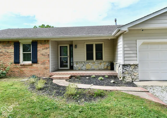 Photo 3 of Sale Pending at 7936 Eaker Ct, Brownsburg, IN 46112 | MLS# 22128505 | Listing updated on 2026-09-30