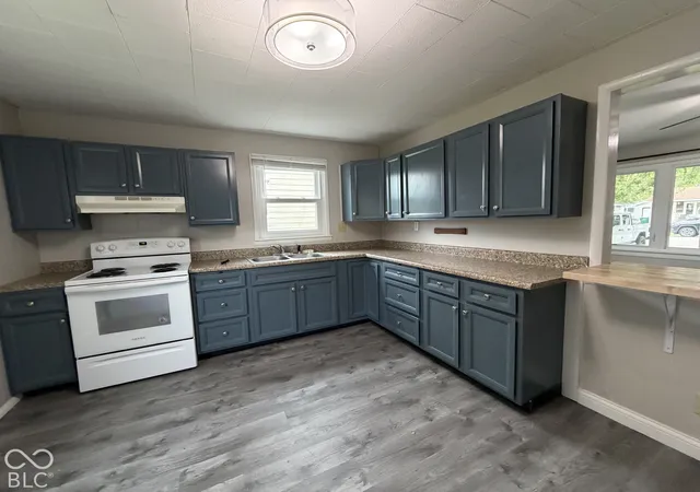 Photo 4 of Single family home for sale at 2528 S 23rd Street, New Castle, IN 47362 | MLS# 22128507 | Listing updated on 2026-09-29