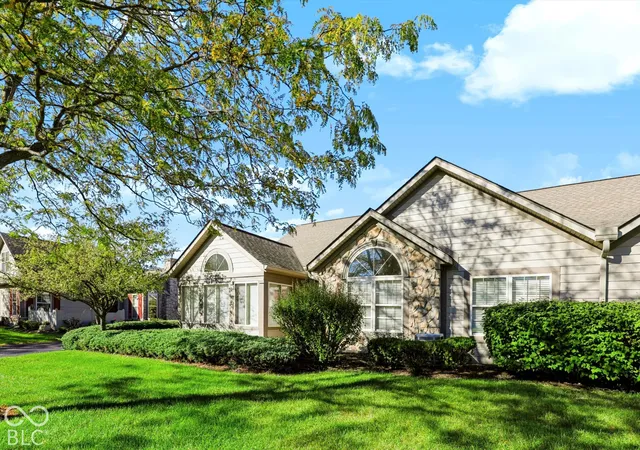 Photo 2 of Condo for sale at 16628 Brownstone Ct, Westfield, IN 46074 | MLS# 22128508 | Listing updated on 2026-10-07