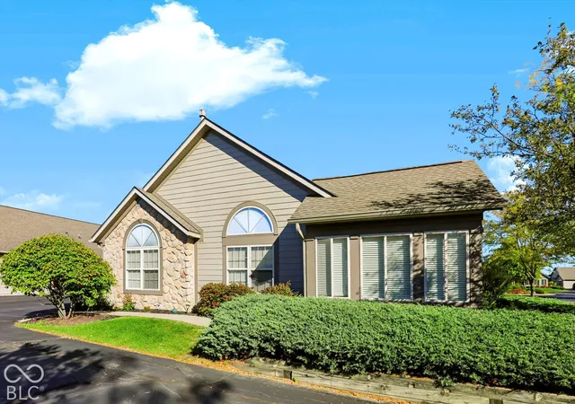 Photo 3 of Condo for sale at 16628 Brownstone Ct, Westfield, IN 46074 | MLS# 22128508 | Listing updated on 2026-10-07