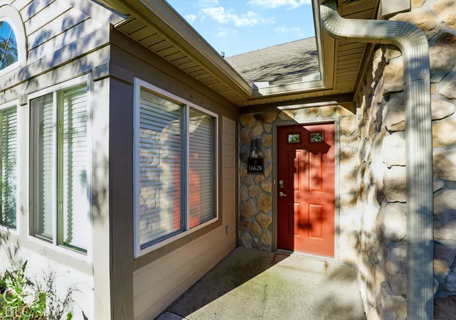 Photo 4 of Condo for sale at 16628 Brownstone Ct, Westfield, IN 46074 | MLS# 22128508 | Listing updated on 2026-10-07