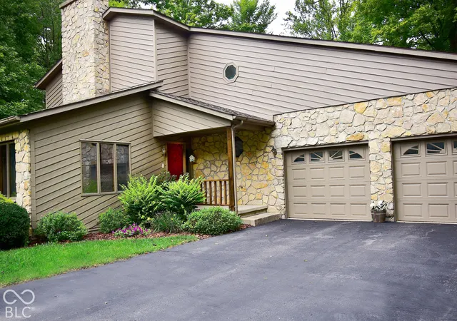 Photo 4 of Sale Pending at 116 Egs Blvd, Batesville, IN 47006 | MLS# 22128519 | Listing updated on 2026-10-05