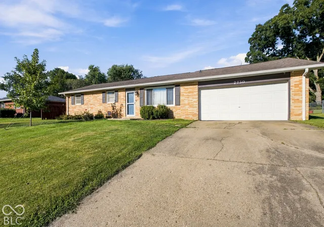 Photo 1 of Single family home for sale at 2730 Rogers St, Columbus, IN 47201 | MLS# 22128524 | Listing updated on 2026-10-05