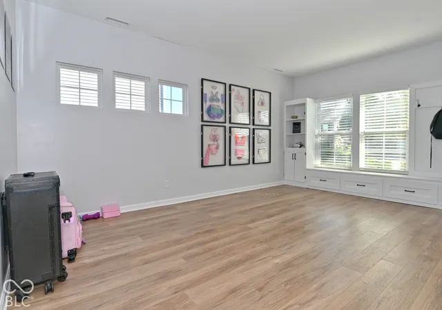 Photo 3 of Single family home for sale at 2582 Twinleaf Dr, Plainfield, IN 46168 | MLS# 22128526 | Listing updated on 2026-09-30