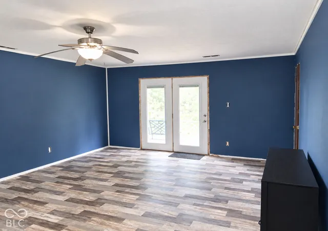 Photo 4 of Sale Pending at 3226 S Memorial Dr, New Castle, IN 47362 | MLS# 22128536 | Listing updated on 2026-10-02