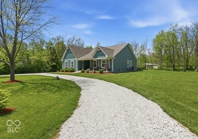 Photo 2 of Single family home for sale at 540 Jefferson, Coatesville, IN 46121 | MLS# 22128537 | Listing updated on 2026-10-04