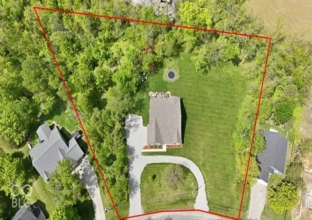 Photo 3 of Single family home for sale at 540 Jefferson, Coatesville, IN 46121 | MLS# 22128537 | Listing updated on 2026-10-04