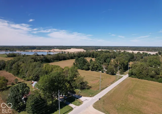 Photo 2 of Land for sale at 0 S Morris Pl, Terre Haute, IN 47802 | MLS# 22128546 | Listing updated on 2026-09-30