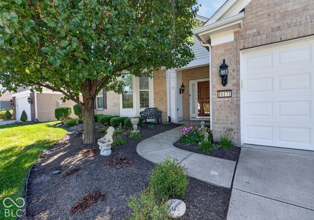 Photo 3 of Single family home for sale at 16171 Oakford Trl, Fishers, IN 46037 | MLS# 22128548 | Listing updated on 2026-10-01