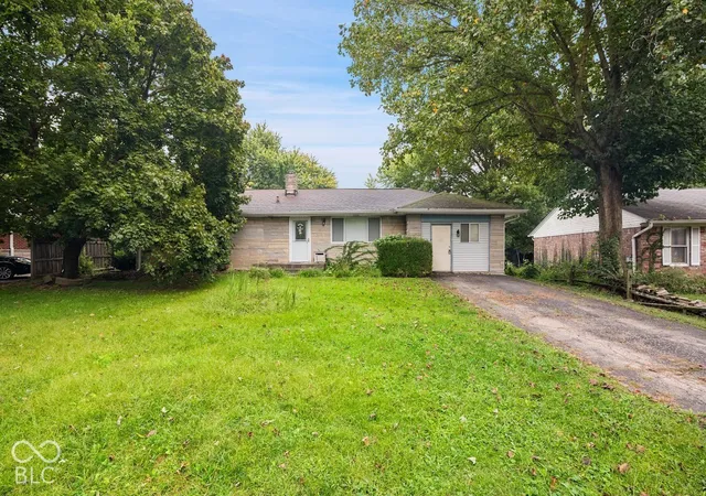 Photo 1 of Single family home for sale at 935 N Fenton Ave, Indianapolis, IN 46219 | MLS# 22128553 | Listing updated on 2026-09-29