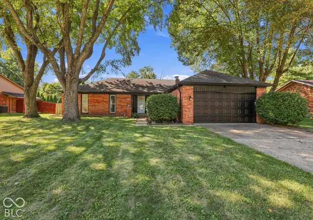 Photo 1 of Single family home for sale at 730 Colonial Way, Greenwood, IN 46142 | MLS# 22128554 | Listing updated on 2026-09-30
