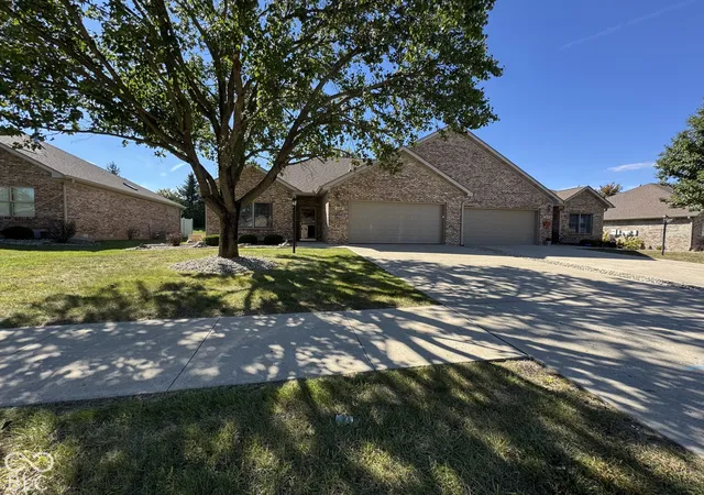 Photo 1 of Condo for sale at 112 Cardinal Ln, Alexandria, IN 46001 | MLS# 22128563 | Listing updated on 2026-09-30