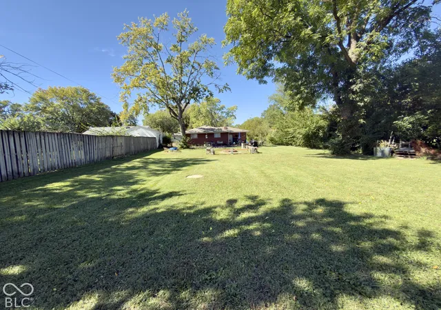Photo 4 of Single family home for sale at 2133 N Lesley Ave, Indianapolis, IN 46218 | MLS# 22128570 | Listing updated on 2026-10-05