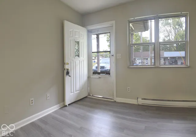 Photo 3 of House for sale at 1965 Mulberry St, Noblesville, IN 46060 | MLS# 22128571 | Listing updated on 2026-10-06
