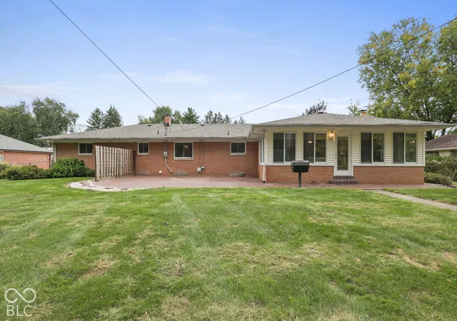 Photo 4 of Single family home for sale at 630 Griffin Rd, Indianapolis, IN 46227 | MLS# 22128580 | Listing updated on 2026-10-06