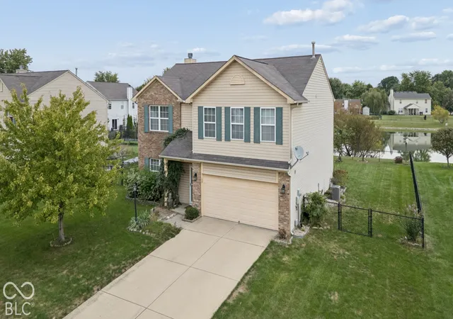 Photo 2 of Single family home for sale at 19352 Pathway Pointe, Noblesville, IN 46062 | MLS# 22128607 | Listing updated on 2026-10-03