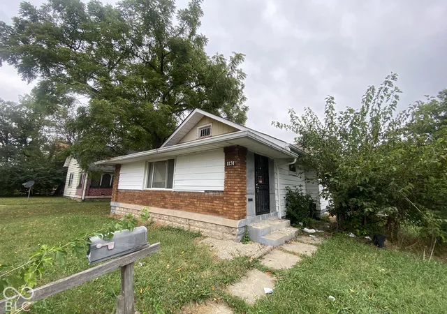 Photo 2 of Sale Pending at 1131 N Centennial St, Indianapolis, IN 46222 | MLS# 22128611 | Listing updated on 2026-10-01