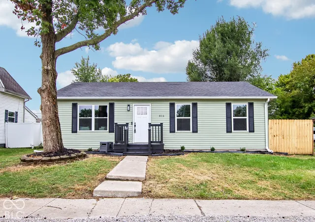 Photo 1 of Single family home for sale at 816 Hamilton St, Lebanon, IN 46052 | MLS# 22128617 | Listing updated on 2026-10-08