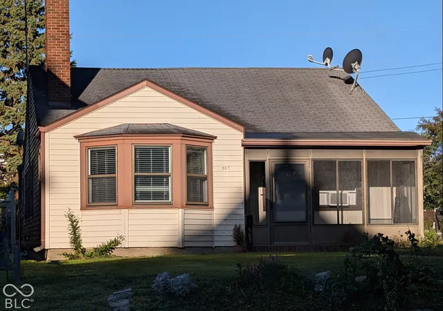 Photo 1 of Single family home for sale at 507 N Perkins St, Rushville, IN 46173 | MLS# 22128639 | Listing updated on 2026-10-01