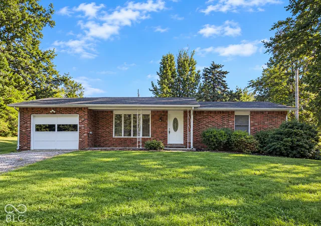 Photo 1 of Single family home for sale at 340 S State Hwy 7, North Vernon, IN 47265 | MLS# 22128640 | Listing updated on 2026-09-30