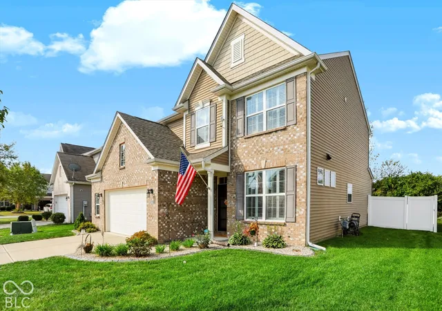Photo 2 of Single family home for sale at 8444 Welder Pl, Indianapolis, IN 46237 | MLS# 22128656 | Listing updated on 2026-10-02