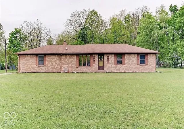 Photo 1 of Single family home for sale at 8530 N Carroll Rd, Indianapolis, IN 46236 | MLS# 22128657 | Listing updated on 2026-10-03