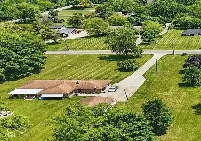 Photo 3 of Single family home for sale at 8530 N Carroll Rd, Indianapolis, IN 46236 | MLS# 22128657 | Listing updated on 2026-10-03