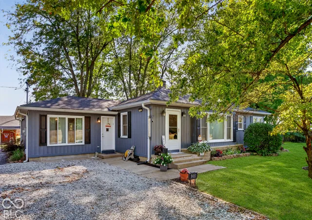 Photo 2 of Single family home for sale at 6205 W 300 South Rd, New Palestine, IN 46163 | MLS# 22128662 | Listing updated on 2026-10-05