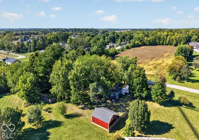 Photo 3 of Single family home for sale at 6205 W 300 South Rd, New Palestine, IN 46163 | MLS# 22128662 | Listing updated on 2026-10-05