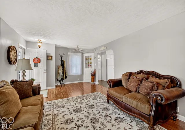 Photo 4 of Single family home for sale at 6205 W 300 South Rd, New Palestine, IN 46163 | MLS# 22128662 | Listing updated on 2026-10-05