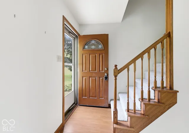 Photo 3 of Sale Pending at 2325 E Loretta Dr, Indianapolis, IN 46227 | MLS# 22128668 | Listing updated on 2026-10-04
