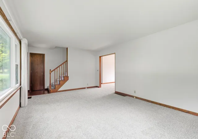 Photo 4 of Sale Pending at 2325 E Loretta Dr, Indianapolis, IN 46227 | MLS# 22128668 | Listing updated on 2026-10-04