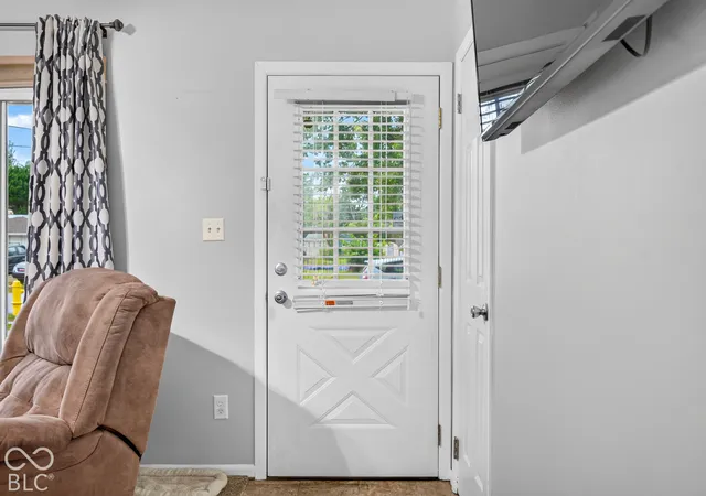 Photo 4 of Single family home for sale at 1615 Younce St, Franklin, IN 46131 | MLS# 22128670 | Listing updated on 2026-10-02