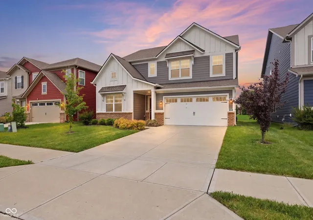 Photo 1 of Single family home for sale at 3241 Kent Dr, Brownsburg, IN 46112 | MLS# 22128675 | Listing updated on 2026-10-05