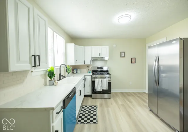 Photo 3 of Single family home for sale at 1112 W Maple St, Kokomo, IN 46901 | MLS# 22128687 | Listing updated on 2026-09-29