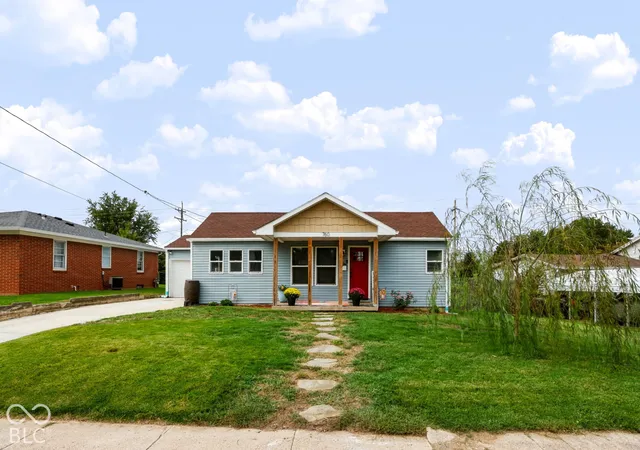 Photo 2 of Sale Pending at 760 S Marion St, Martinsville, IN 46151 | MLS# 22128693 | Listing updated on 2026-10-05