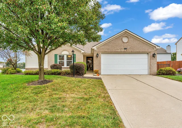Photo 1 of Single family home for sale at 2163 Bradford Tr Blvd, Indianapolis, IN 46229 | MLS# 22128696 | Listing updated on 2026-10-29