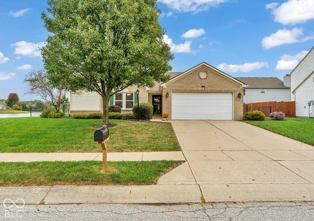 Photo 1 of Single family home for sale at 2163 Bradford Tr Blvd, Indianapolis, IN 46229 | MLS# 22128696 | Listing updated on 2026-10-29