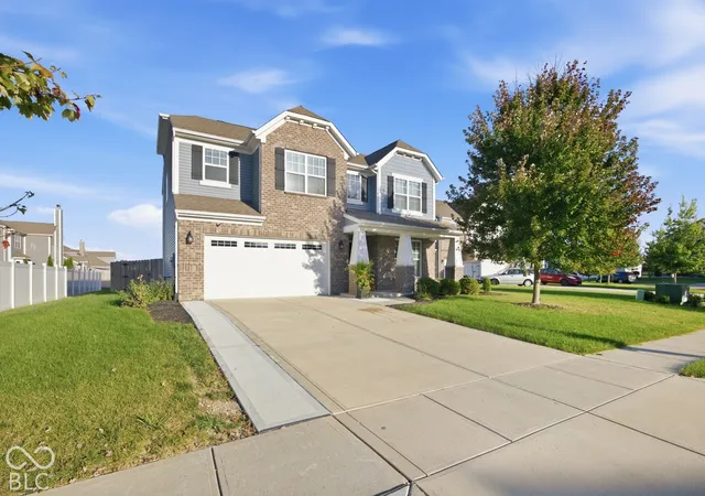 Photo 2 of Single family home for sale at 4911 Blue Marlin Way, Indianapolis, IN 46239 | MLS# 22128697 | Listing updated on 2026-10-09