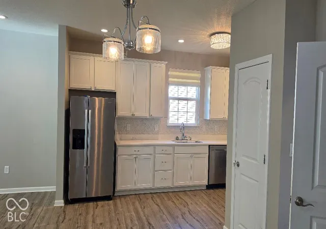 Photo 3 of Condo for sale at 320 Angelina Way, Avon, IN 46123 | MLS# 22128699 | Listing updated on 2026-10-03