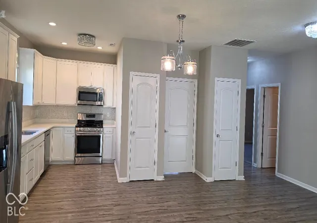 Photo 4 of Condo for sale at 320 Angelina Way, Avon, IN 46123 | MLS# 22128699 | Listing updated on 2026-10-03