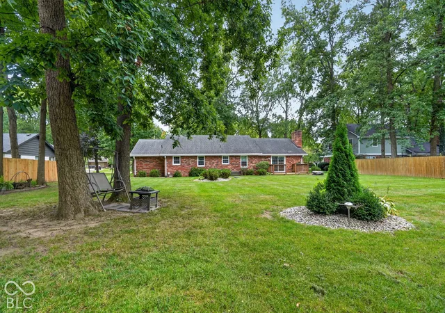 Photo 3 of Sale Pending at 4000 Northwood Ln, Anderson, IN 46012 | MLS# 22128714 | Listing updated on 2026-10-03