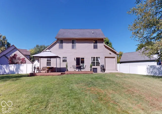 Photo 3 of Single family home for sale at 6476 Apple Cider Way, Avon, IN 46123 | MLS# 22128717 | Listing updated on 2026-10-09