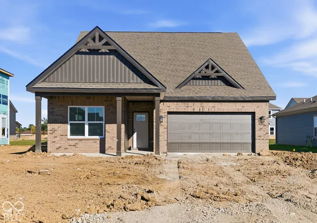 Photo 1 of Single family home for sale at 255 Holly Ln, Greenfield, IN 46140 | MLS# 22128722 | Listing updated on 2026-10-05