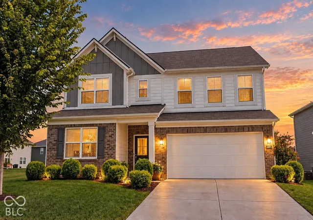 Photo 1 of Single family home for sale at 4860 W Safford Dr, New Palestine, IN 46163 | MLS# 22128728 | Listing updated on 2026-10-02