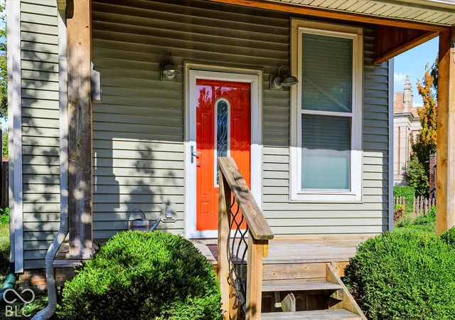 Photo 4 of Single family home for sale at 1064 Hosbrook, Indianapolis, IN 46203 | MLS# 22128735 | Listing updated on 2026-10-01