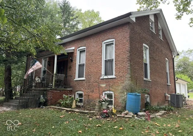 Photo 2 of Single family home for sale at 4630 Iowa St, Clayton, IN 46118 | MLS# 22128745 | Listing updated on 2026-09-29